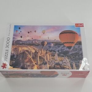 Trefl 3000 Piece Puzzle Hot Air Balloon Show New‎